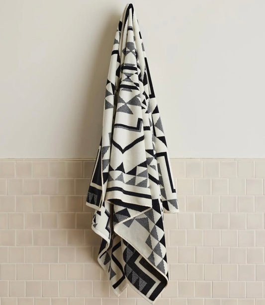 Pendleton Jacquard SPA Beach Towel