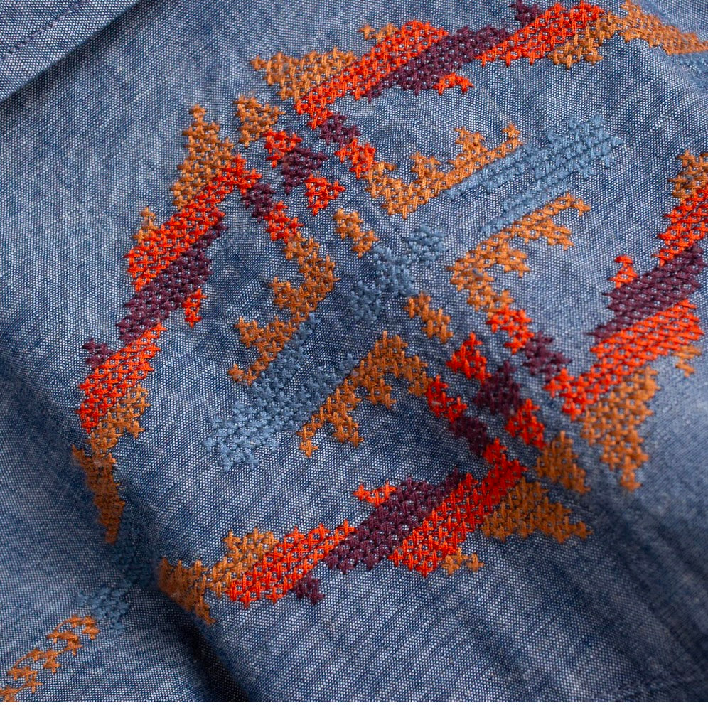 Pendleton Needlework Chandler Chambray Shirt - Indigo