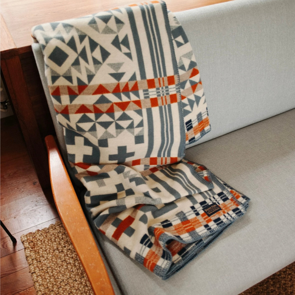 Pendleton jacquard napped-Blue Ridge wool blanket